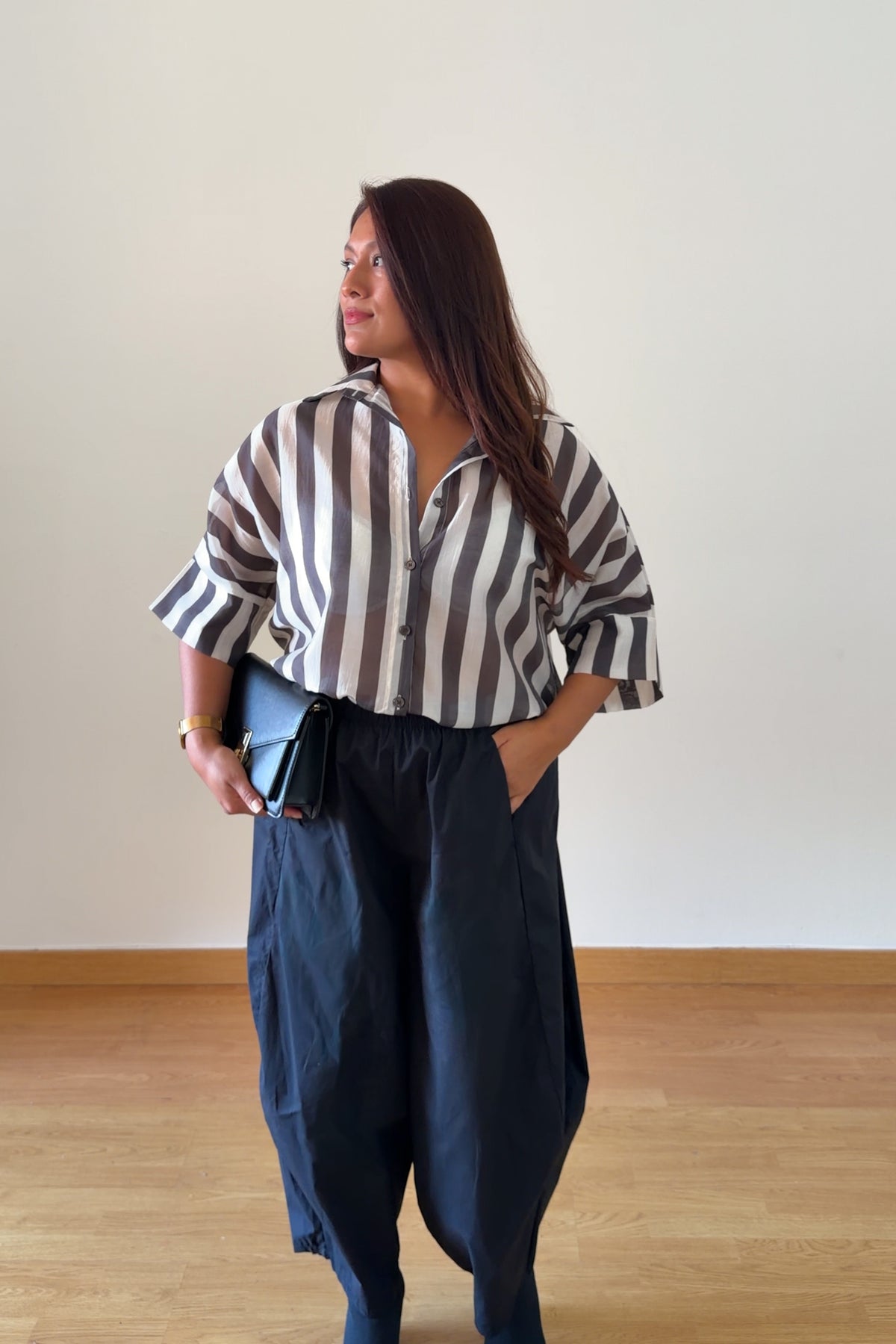 PANTALÓN BARREL NEGRO