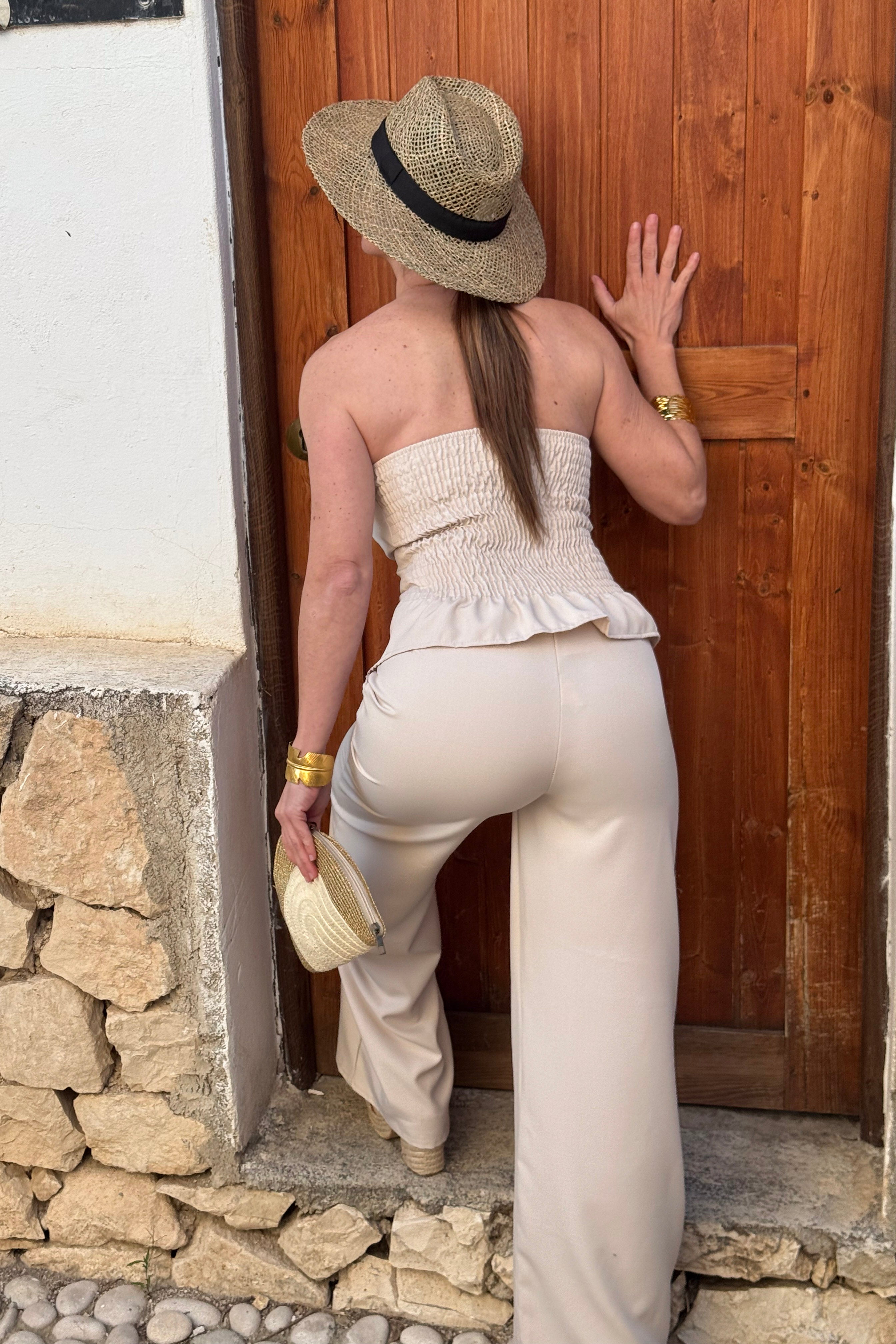 CONJUNTO AUREA
